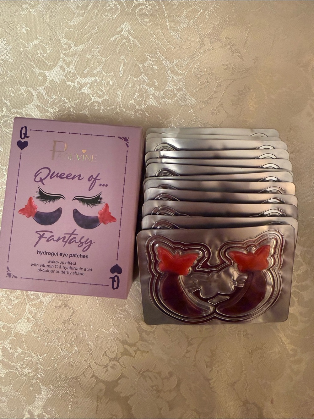 Pagevine Queen of... Fantasy Hydrogel Under-Eye Patches Vitamin C + HA